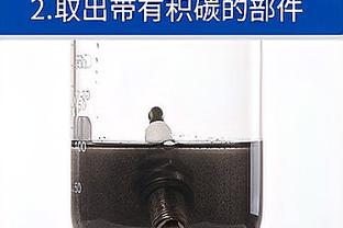 Tranh thủ chợp mắt khi vắng khách.